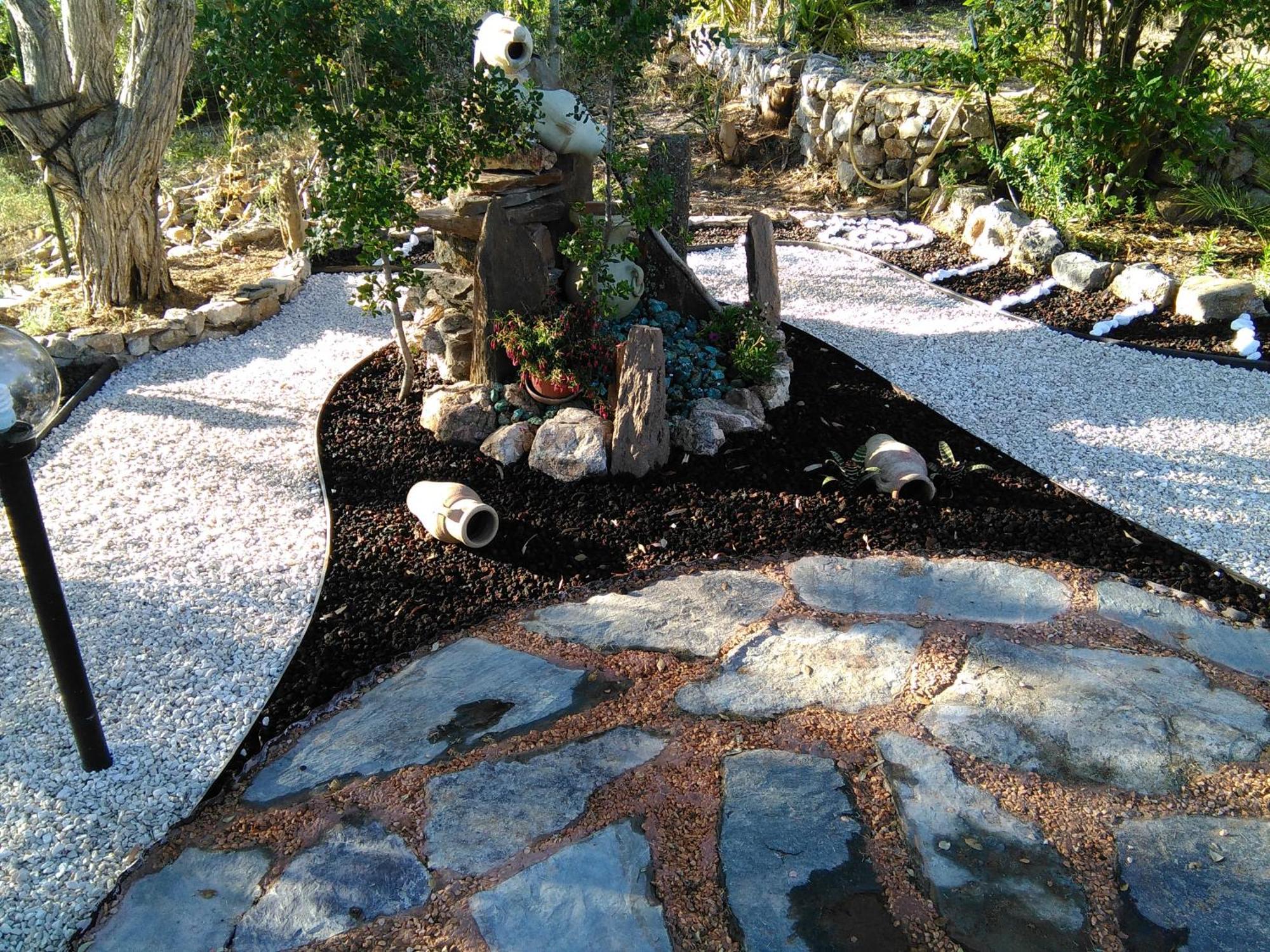 Gardenrocks Villa Fluminimaggiore Bagian luar foto